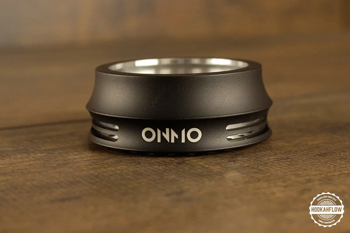 Onmo-Black-1